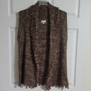 ENTRO Women’s Mocha Vest Size Med Tasseled Sleeveless Soft Lightweight